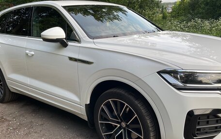 Volkswagen Touareg III, 2020 год, 5 600 000 рублей, 8 фотография