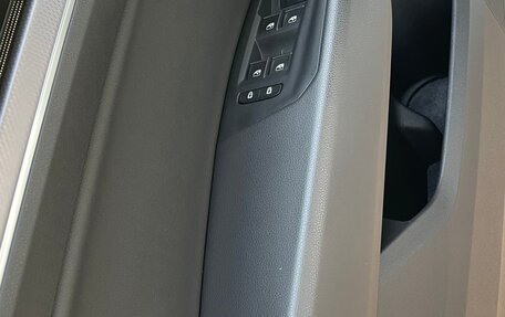 Volkswagen Touareg III, 2020 год, 5 600 000 рублей, 14 фотография