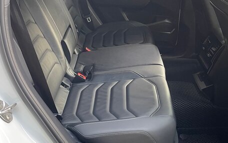 Volkswagen Touareg III, 2020 год, 5 600 000 рублей, 19 фотография