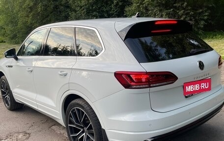 Volkswagen Touareg III, 2020 год, 5 600 000 рублей, 9 фотография