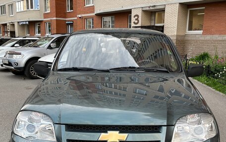 Chevrolet Niva I рестайлинг, 2012 год, 650 000 рублей, 2 фотография
