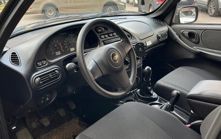 Chevrolet Niva I рестайлинг, 2012 год, 650 000 рублей, 8 фотография