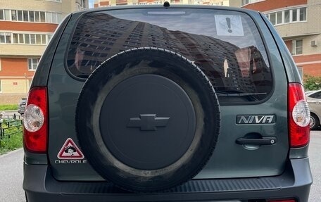 Chevrolet Niva I рестайлинг, 2012 год, 650 000 рублей, 4 фотография