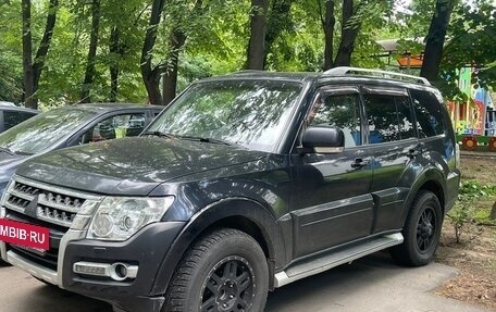 Mitsubishi Pajero IV, 2007 год, 1 109 599 рублей, 2 фотография