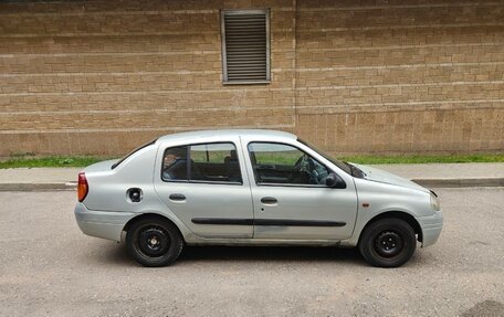 Renault Clio III, 2001 год, 140 000 рублей, 2 фотография