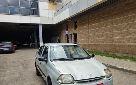 Renault Clio III, 2001 год, 140 000 рублей, 3 фотография