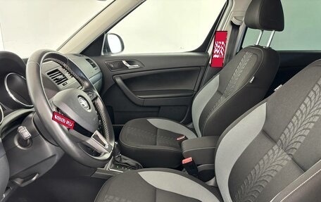 Skoda Yeti I рестайлинг, 2017 год, 1 249 000 рублей, 8 фотография