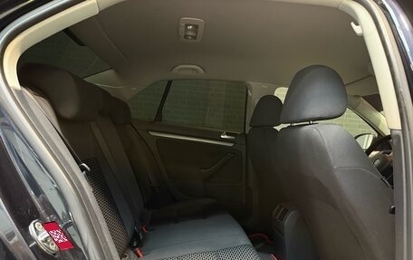 Volkswagen Jetta VI, 2009 год, 790 000 рублей, 11 фотография