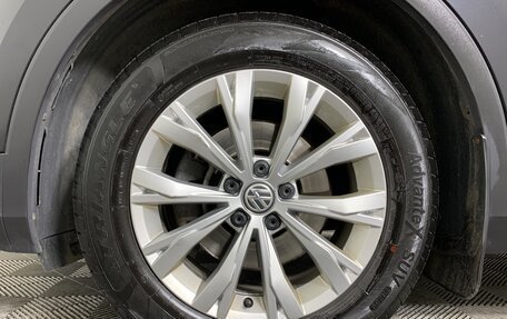 Volkswagen Tiguan II, 2019 год, 1 898 000 рублей, 9 фотография