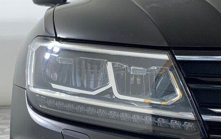 Volkswagen Tiguan II, 2019 год, 1 898 000 рублей, 10 фотография