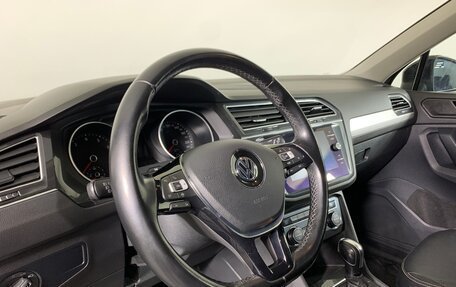 Volkswagen Tiguan II, 2019 год, 1 898 000 рублей, 11 фотография