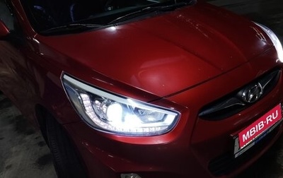 Hyundai Solaris II рестайлинг, 2013 год, 650 000 рублей, 1 фотография