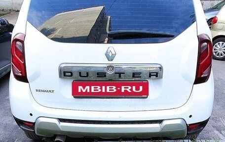 Renault Duster I рестайлинг, 2015 год, 850 000 рублей, 2 фотография