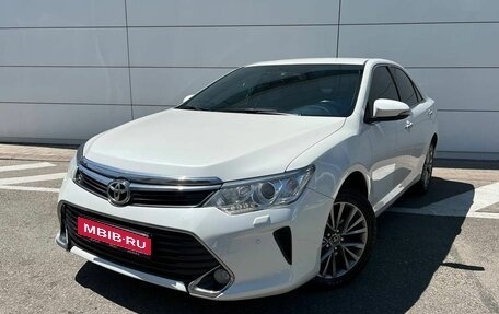Toyota Camry, 2017 год, 1 981 000 рублей, 1 фотография