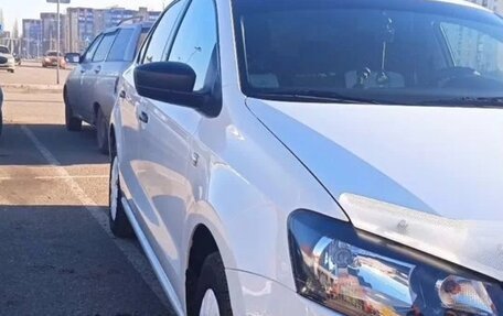 Volkswagen Polo VI (EU Market), 2014 год, 940 000 рублей, 10 фотография