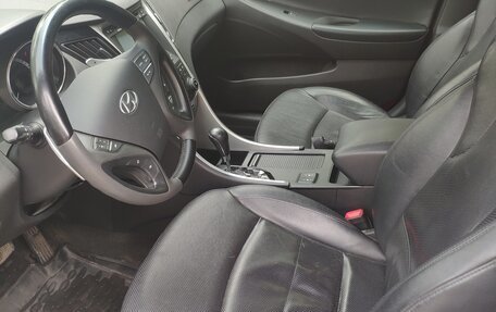 Hyundai Sonata VI, 2012 год, 1 590 000 рублей, 3 фотография