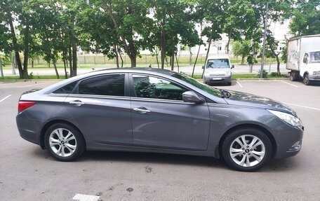 Hyundai Sonata VI, 2012 год, 1 590 000 рублей, 9 фотография