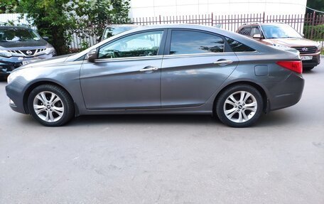 Hyundai Sonata VI, 2012 год, 1 590 000 рублей, 21 фотография