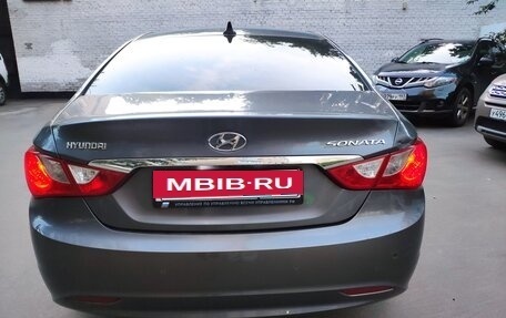 Hyundai Sonata VI, 2012 год, 1 590 000 рублей, 17 фотография