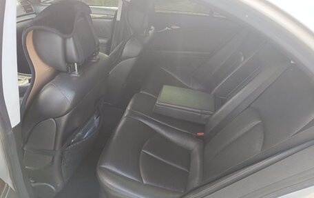 Mercedes-Benz E-Класс, 2005 год, 850 000 рублей, 4 фотография