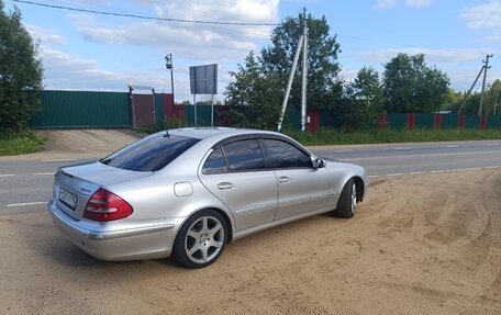 Mercedes-Benz E-Класс, 2005 год, 850 000 рублей, 2 фотография