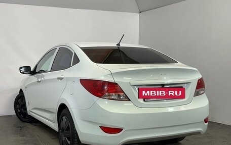 Hyundai Solaris II рестайлинг, 2013 год, 649 000 рублей, 4 фотография