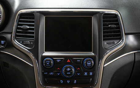 Jeep Grand Cherokee, 2014 год, 2 298 000 рублей, 15 фотография