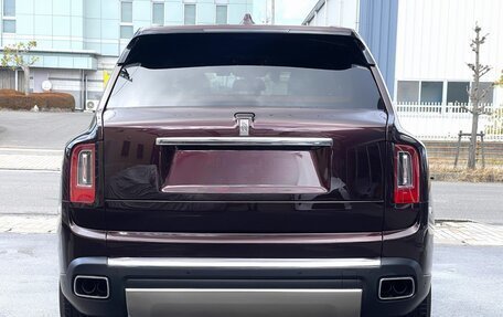 Rolls-Royce Cullinan, 2021 год, 28 500 000 рублей, 3 фотография