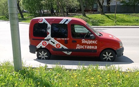 Renault Kangoo II рестайлинг, 1998 год, 200 000 рублей, 9 фотография