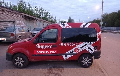 Renault Kangoo II рестайлинг, 1998 год, 200 000 рублей, 3 фотография