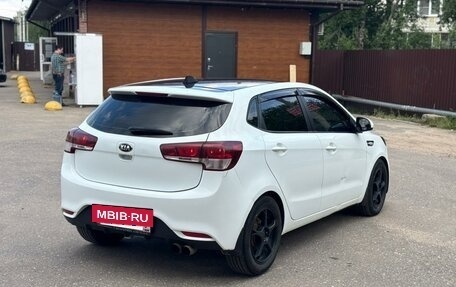 KIA Rio III рестайлинг, 2016 год, 850 000 рублей, 4 фотография