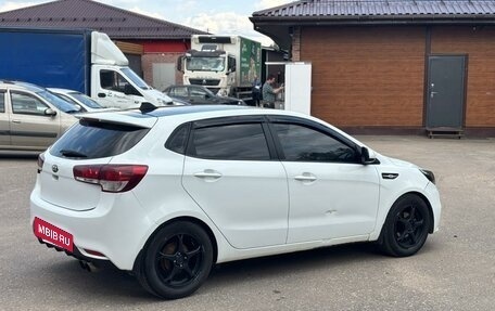 KIA Rio III рестайлинг, 2016 год, 850 000 рублей, 9 фотография