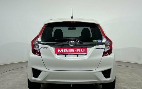 Honda Fit III, 2014 год, 950 000 рублей, 3 фотография