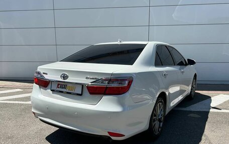 Toyota Camry, 2017 год, 1 981 000 рублей, 11 фотография