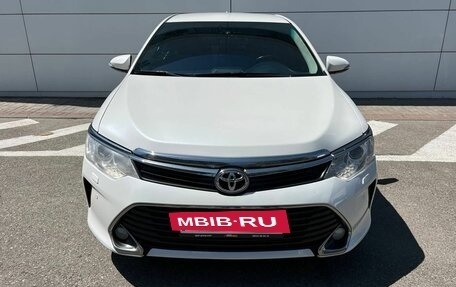 Toyota Camry, 2017 год, 1 981 000 рублей, 3 фотография