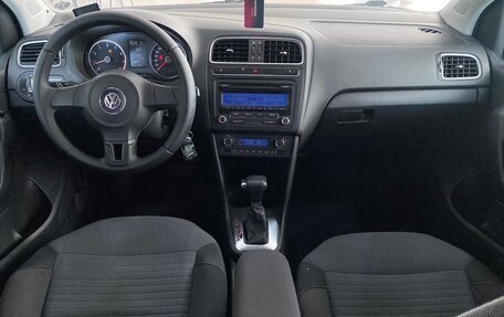 Volkswagen Polo VI (EU Market), 2010 год, 749 000 рублей, 10 фотография