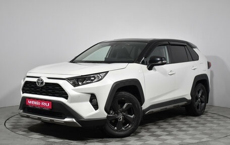 Toyota RAV4, 2022 год, 4 149 000 рублей, 1 фотография