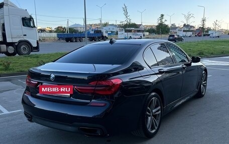BMW 7 серия, 2017 год, 3 900 000 рублей, 15 фотография