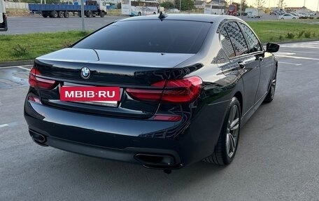 BMW 7 серия, 2017 год, 3 900 000 рублей, 28 фотография