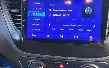 Hyundai Solaris II рестайлинг, 2017 год, 1 350 000 рублей, 9 фотография