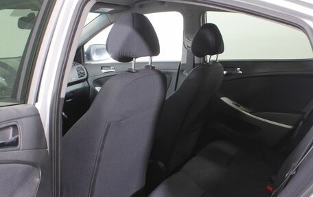 Hyundai Solaris II рестайлинг, 2011 год, 795 000 рублей, 18 фотография