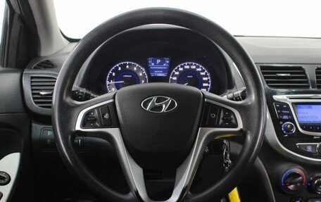 Hyundai Solaris II рестайлинг, 2011 год, 795 000 рублей, 17 фотография