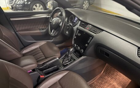 Skoda Octavia, 2017 год, 1 910 000 рублей, 6 фотография