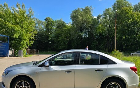 Chevrolet Cruze II, 2011 год, 750 000 рублей, 10 фотография