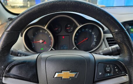 Chevrolet Cruze II, 2011 год, 750 000 рублей, 2 фотография