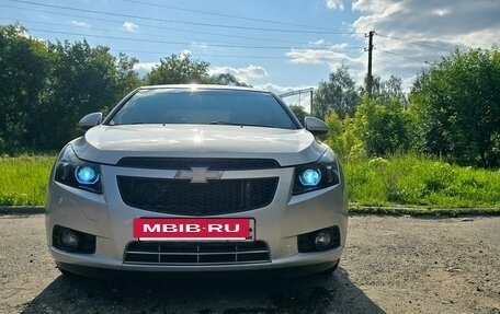 Chevrolet Cruze II, 2011 год, 750 000 рублей, 9 фотография