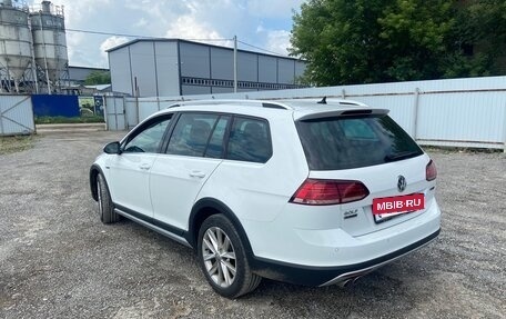 Volkswagen Golf VII, 2019 год, 2 200 000 рублей, 3 фотография