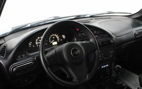 Chevrolet Niva I рестайлинг, 2017 год, 790 000 рублей, 16 фотография
