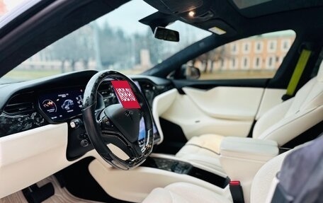 Tesla Model S I, 2018 год, 5 000 000 рублей, 11 фотография