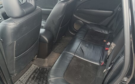 Mitsubishi Outlander III рестайлинг 3, 2005 год, 700 000 рублей, 9 фотография